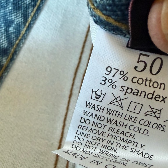 Micas Distressed Patchwork Women’s Jeans - Picture 7 of 8